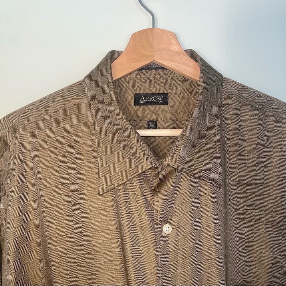Arrow Men's Dress Shirt